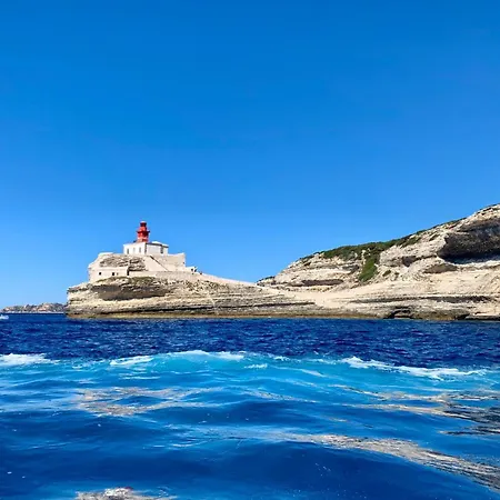 Maisonette Dans Hameau Calme בוניפסיו