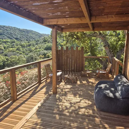 Maisonette Dans Hameau Calme Bonifacio (Corsica)
