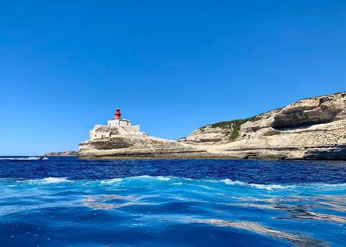 Maisonette Dans Hameau Calme Bonifacio (Corsica)